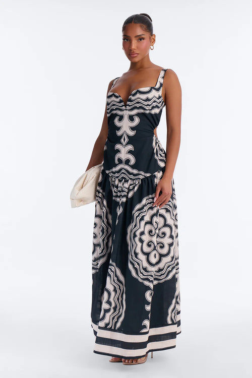 Black and Cream Baroque Print Sweetheart Cutout Maxi Dress - Front View Close Up Bodice